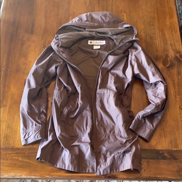 columbia lightweight jacket